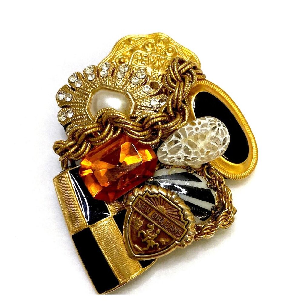 Babe Fables Pendant Art Dede Mergele Signed Monique New Orleans Art Deco